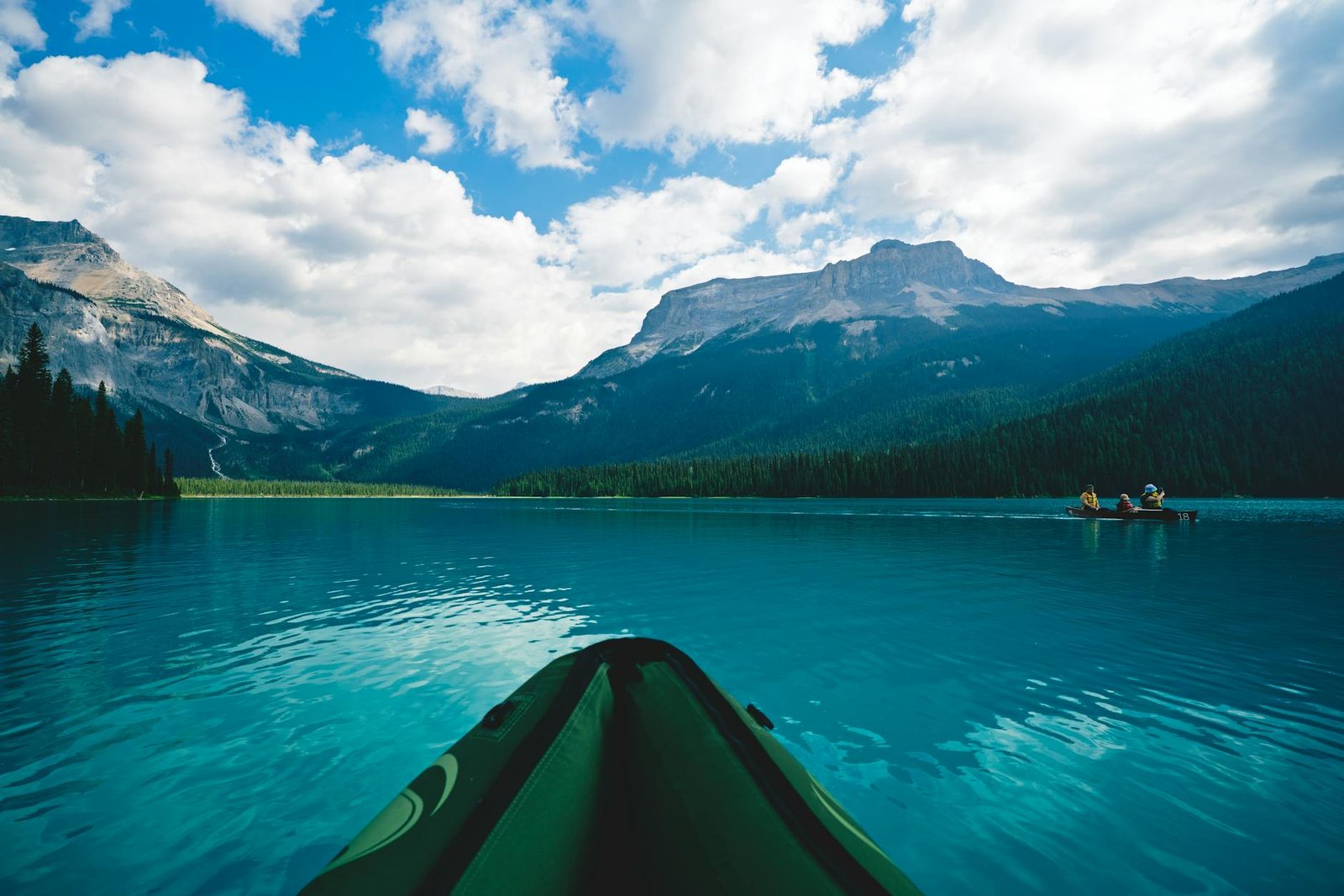 best-countries-for-adventure-travel-4-canada