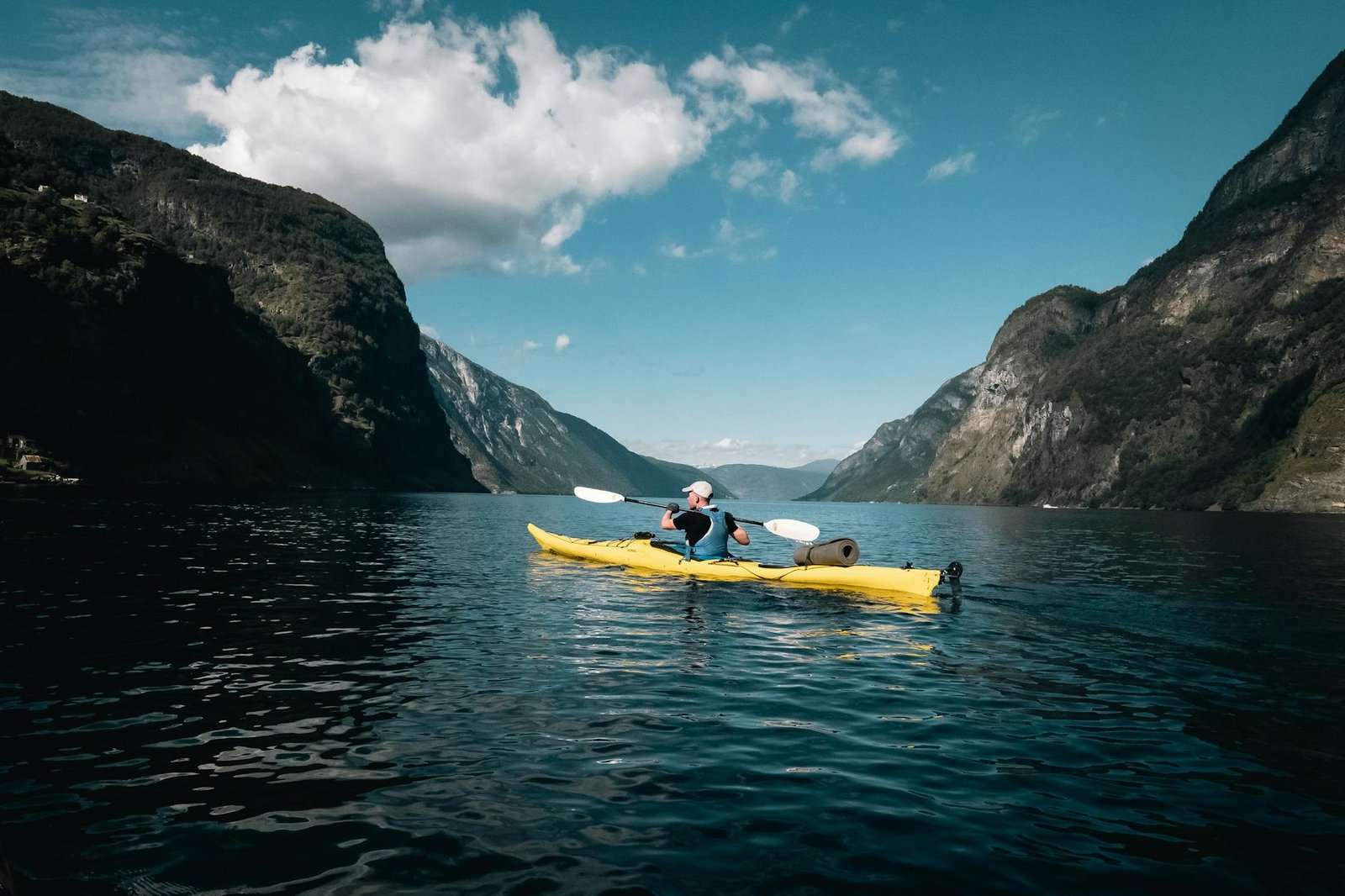 best-countries-for-adventure-travel-8-norway